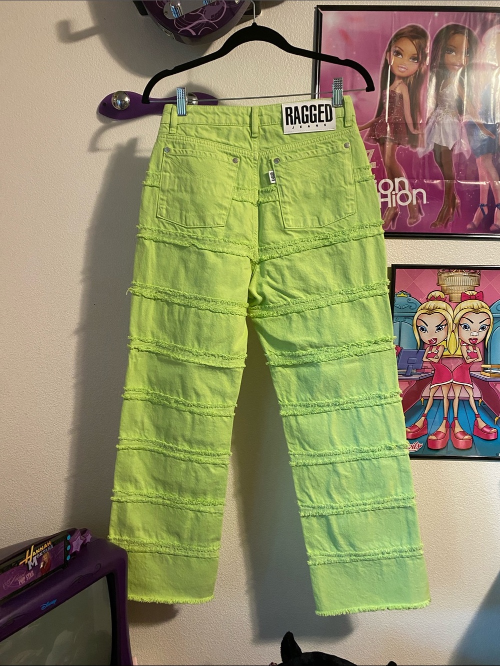 Lime Green Ragged Jeans - Picture 3 of 3